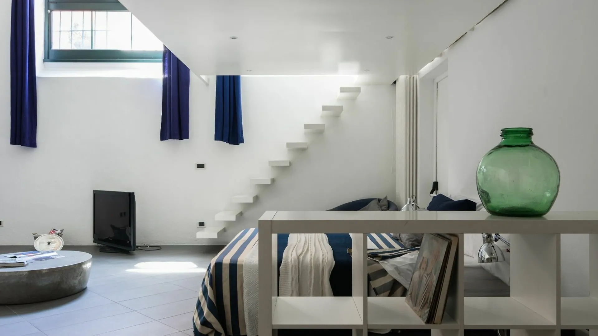 Bocconi Hintown House Apartment Milan
